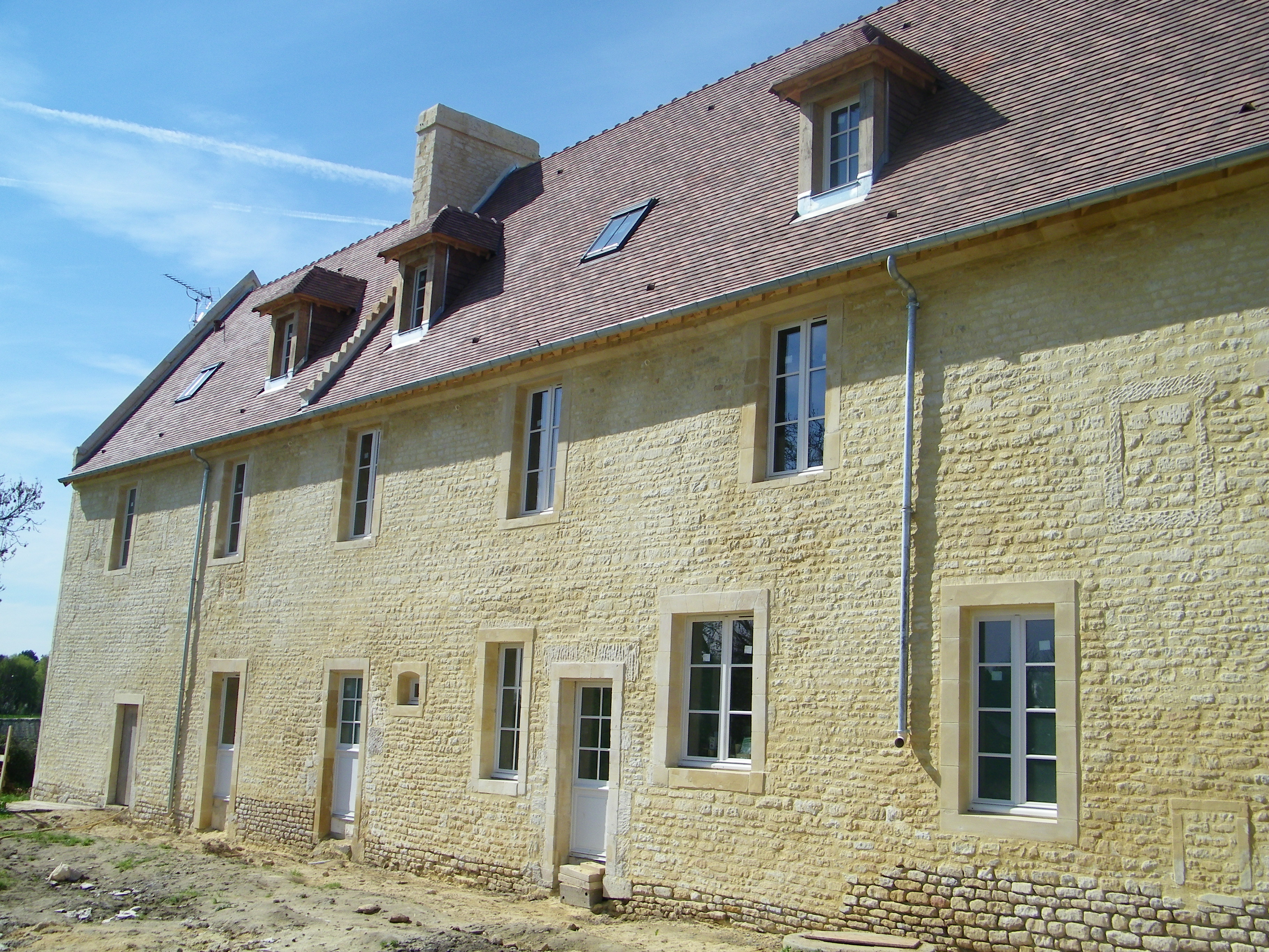 Réhabillitation de maison ancienne Montcresson