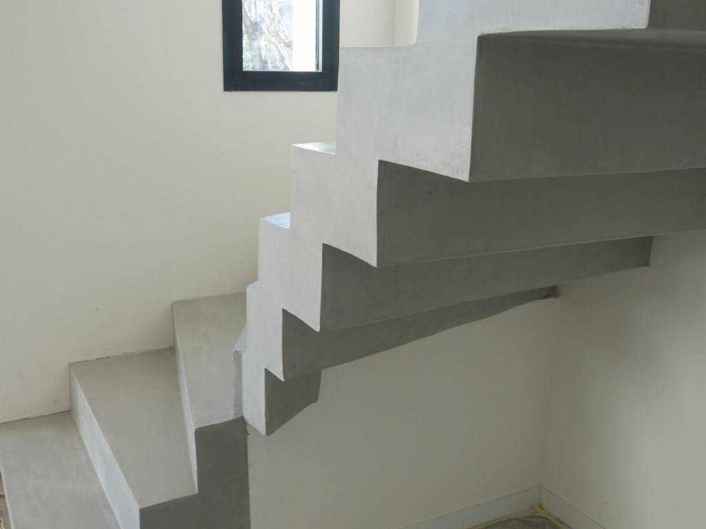 Création d'escalier en béton dans le Loiret